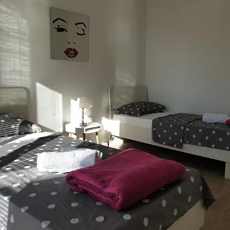 Premium Apartments Adore Novalja Exterior photo