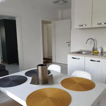 Premium Apartments Adore Novalja Exterior photo