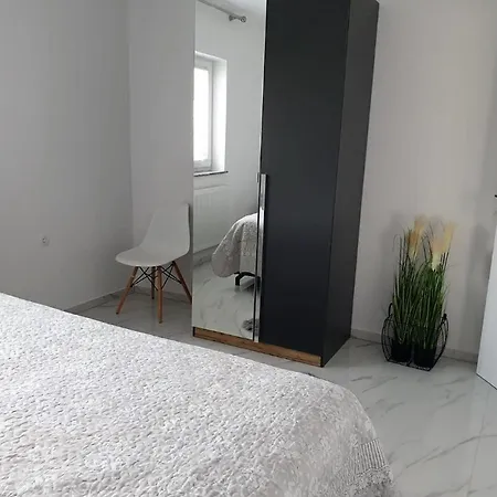 Premium Apartments Adore Novalja Exterior photo