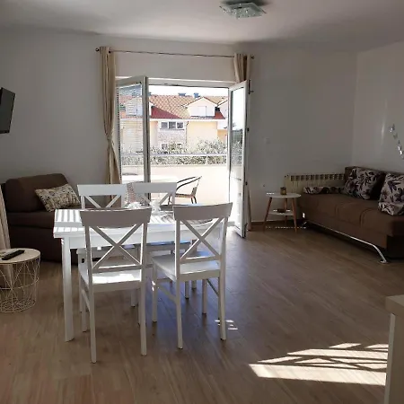 Premium Apartments Adore Novalja Exterior photo