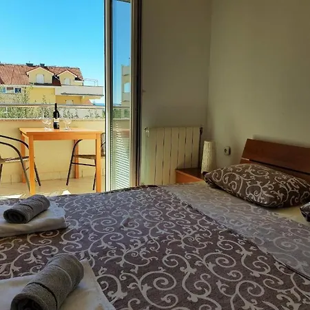 Premium Apartments Adore Novalja Exterior photo