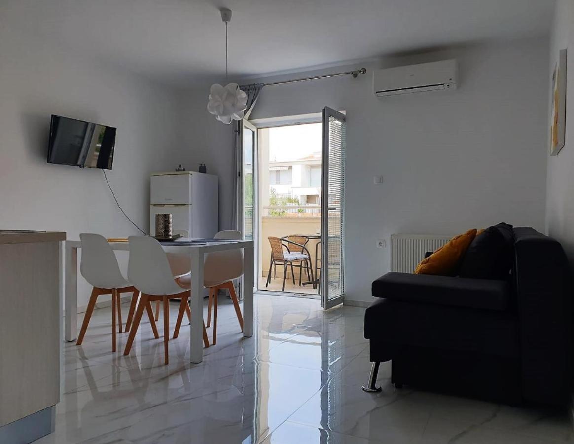 Apartment Premium Adore